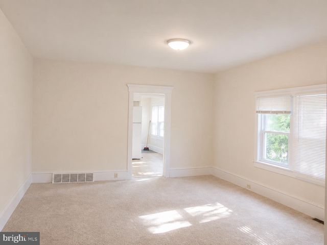 218 WHITE HORSE AVE, Clementon, NJ 08021