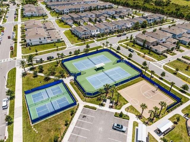 14218 LANIKAI BEACH DRIVE, Orlando, FL 32827