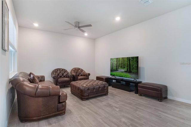 14218 LANIKAI BEACH DRIVE, Orlando, FL 32827