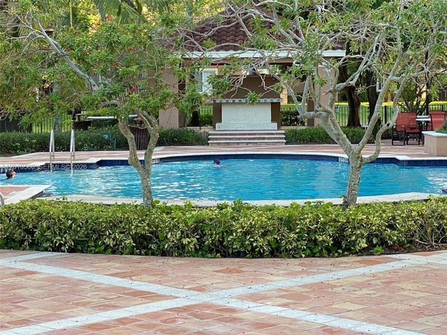 4828 N State Road 7 8205, Coconut Creek, FL 33073