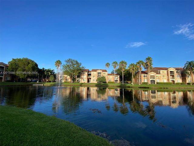 4828 N State Road 7 8205, Coconut Creek, FL 33073