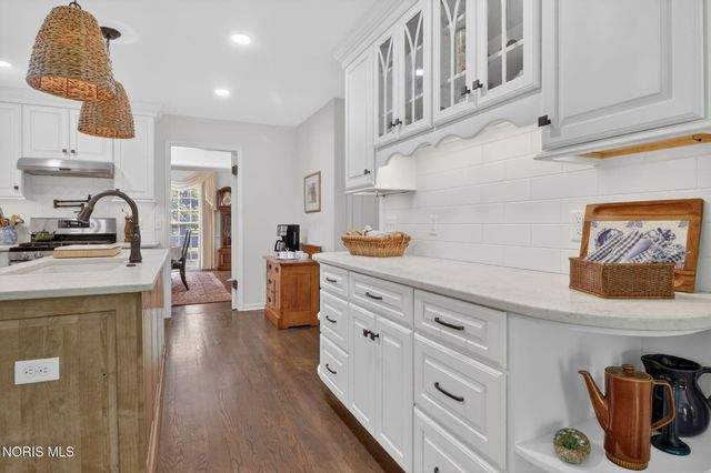 5926 Winslow Road, Whitehouse, OH 43571
