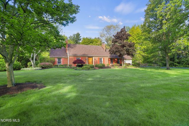 5926 Winslow Road, Whitehouse, OH 43571