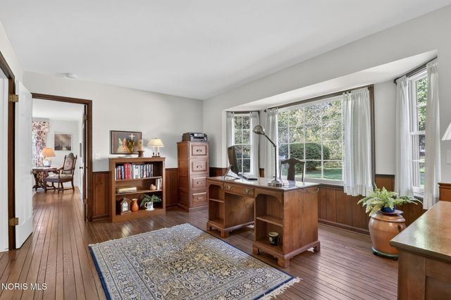 5926 Winslow Road, Whitehouse, OH 43571
