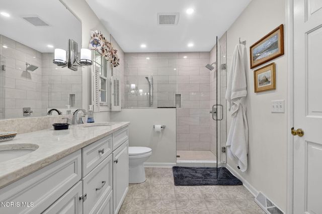 5926 Winslow Road, Whitehouse, OH 43571