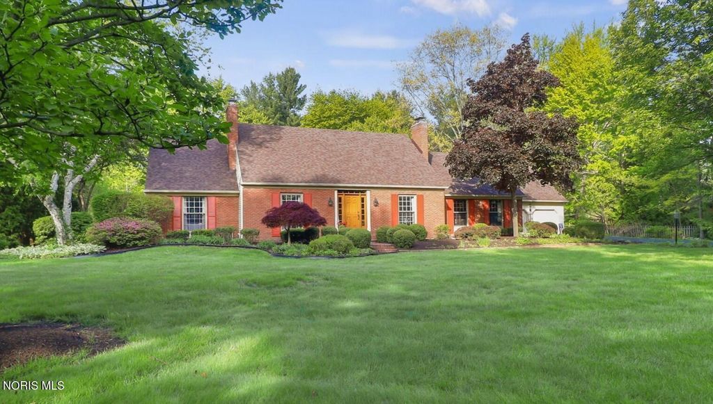 5926 Winslow Road, Whitehouse, OH 43571
