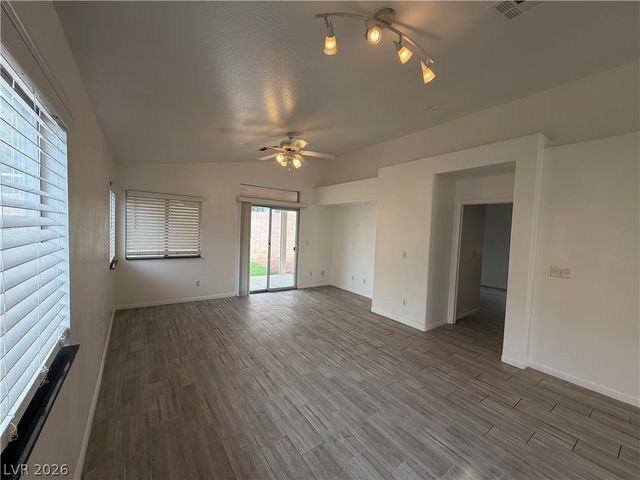 5905 Silver Heights Street, Las Vegas, NV 89130