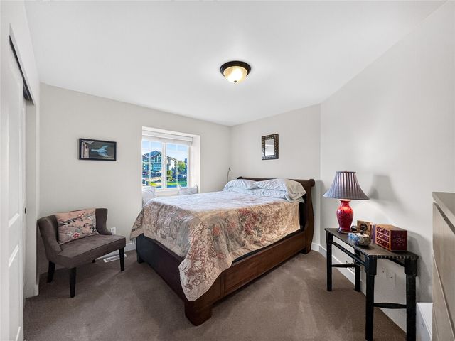 24428 118th Court SE, Kent, WA 98030