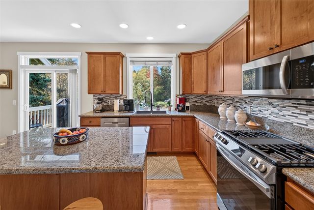 24428 118th Court SE, Kent, WA 98030