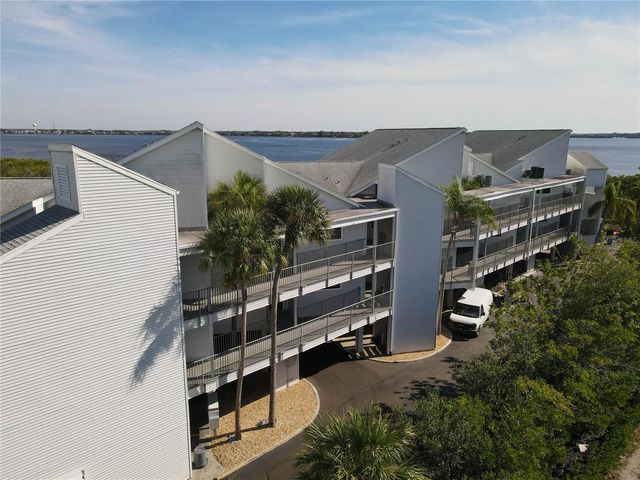 515 LEFFINGWELL AVENUE 116, Ellenton, FL 34222