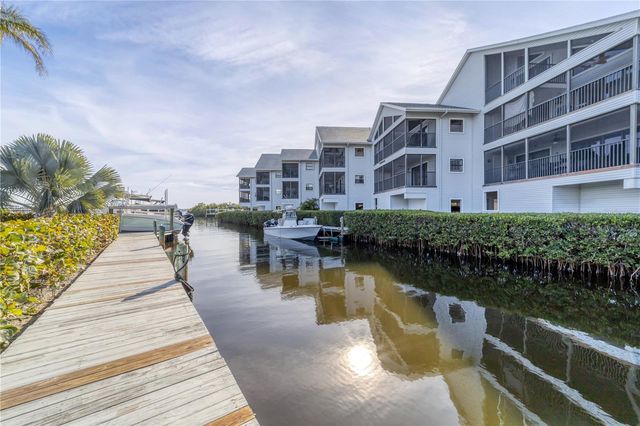 515 LEFFINGWELL AVENUE 116, Ellenton, FL 34222
