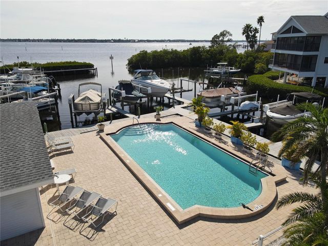 515 LEFFINGWELL AVENUE 116, Ellenton, FL 34222