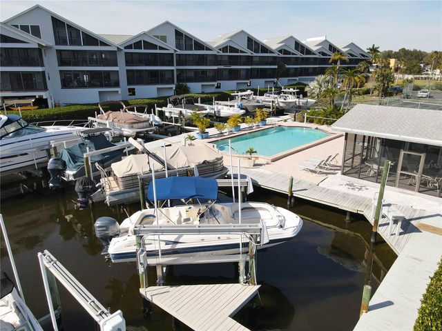 515 LEFFINGWELL AVENUE 116, Ellenton, FL 34222