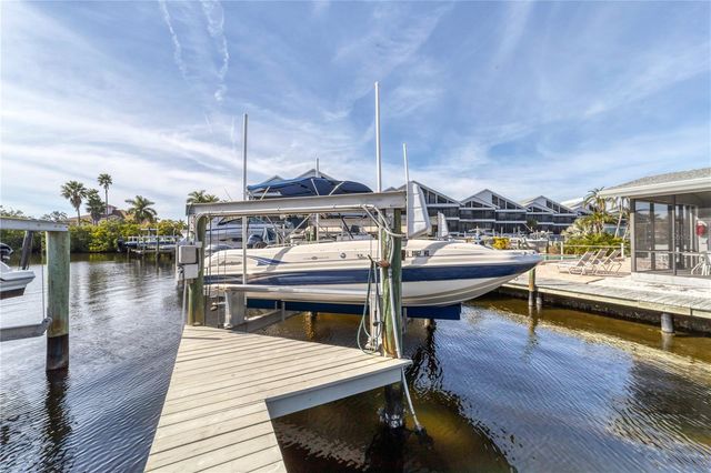 515 LEFFINGWELL AVENUE 116, Ellenton, FL 34222