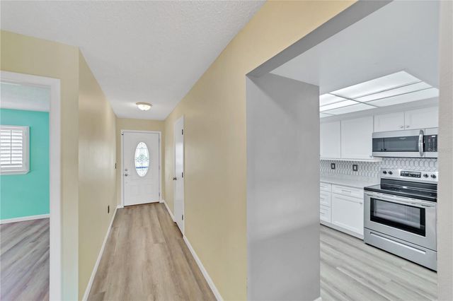 515 LEFFINGWELL AVENUE 116, Ellenton, FL 34222