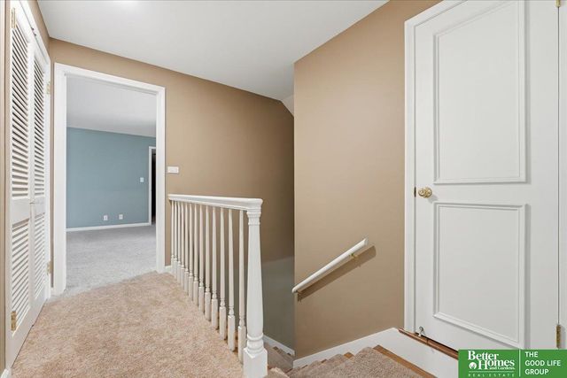2006 S 91st Street, Omaha, NE 68124
