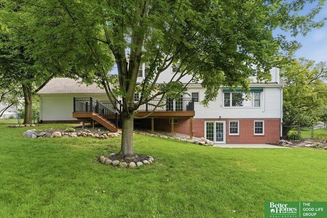 2006 S 91st Street, Omaha, NE 68124