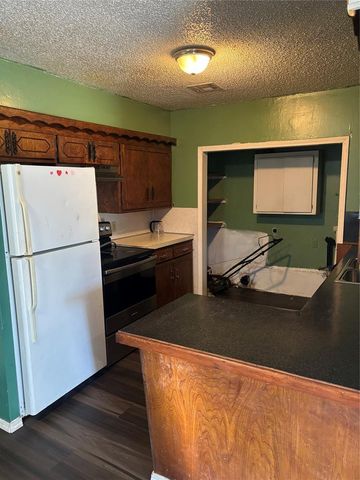 1411 NW Hoover Avenue, Lawton, OK 73507