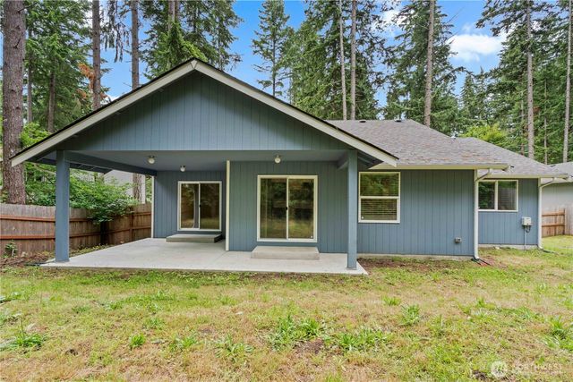 21634 N Terra Lane SE, Yelm, WA 98597