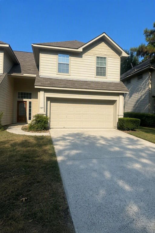 127 W Burberry Circle, Conroe, TX 77384
