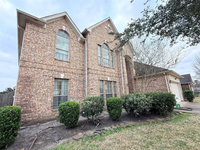 16927 Tower Ridge, Friendswood, TX 77546