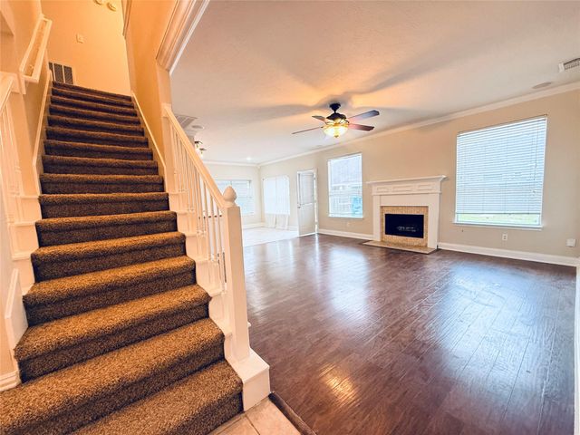 16927 Tower Ridge, Friendswood, TX 77546