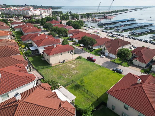 2037 Pontchartrain Drive, Rockwall, TX 75087