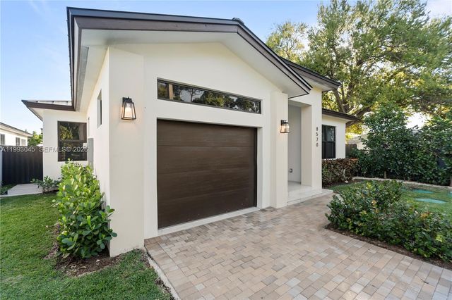 8570 SW 198th St -, Cutler Bay, FL 33189