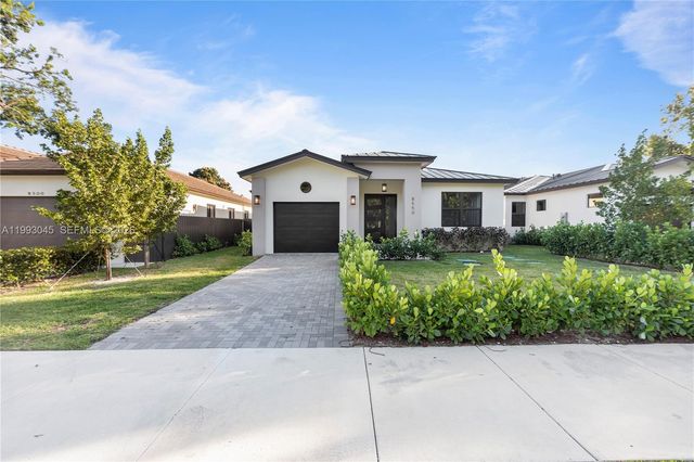 8570 SW 198th St -, Cutler Bay, FL 33189