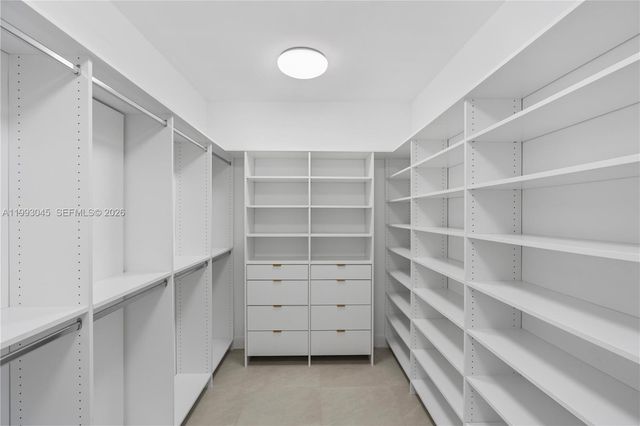 8570 SW 198th St -, Cutler Bay, FL 33189