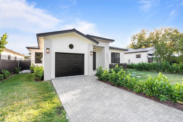 8570 SW 198th St -, Cutler Bay, FL 33189