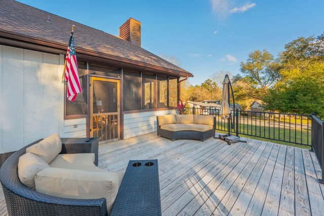 125 Claire Drive, Crestview, FL 32536