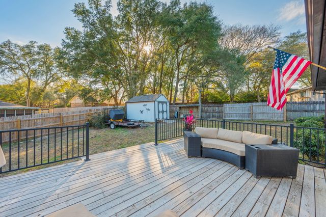 125 Claire Drive, Crestview, FL 32536