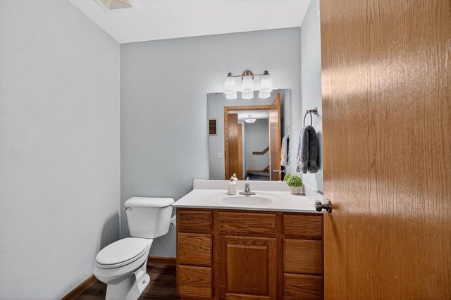 1026 Stonewood Crossing, Sun Prairie, WI 53590