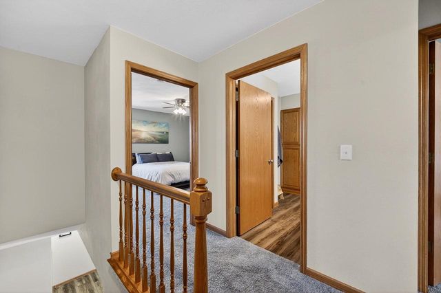 1026 Stonewood Crossing, Sun Prairie, WI 53590