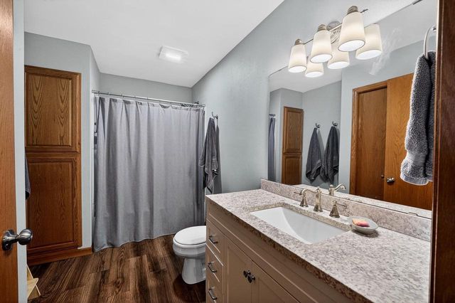 1026 Stonewood Crossing, Sun Prairie, WI 53590