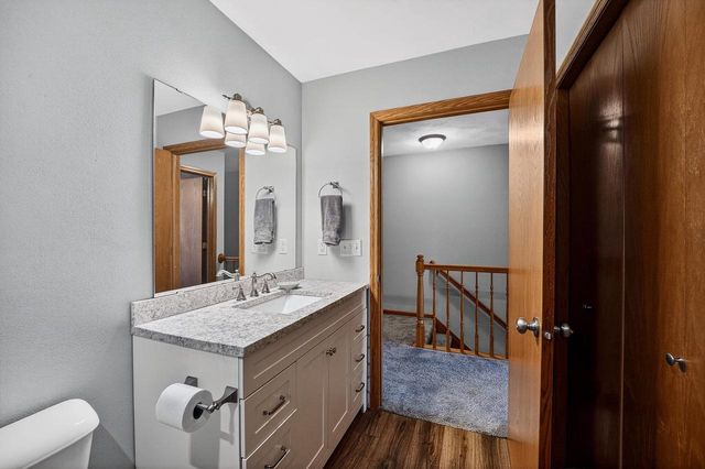 1026 Stonewood Crossing, Sun Prairie, WI 53590