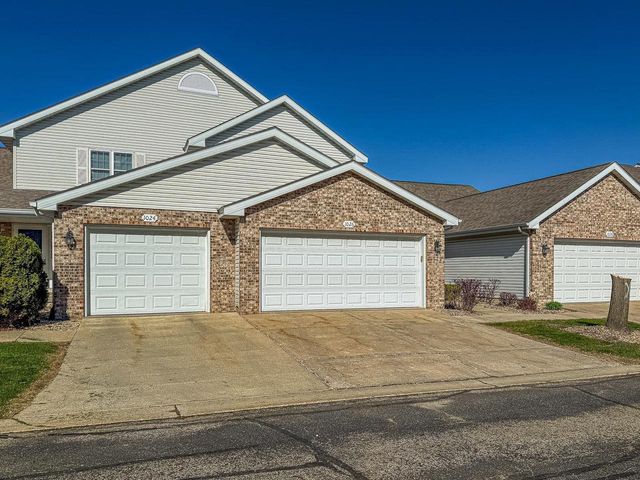 1026 Stonewood Crossing, Sun Prairie, WI 53590