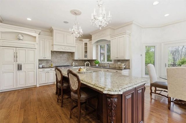 810 Chapel Hill Ct, Pine Twp, PA 15044