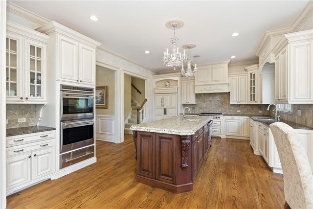 810 Chapel Hill Ct, Pine Twp, PA 15044