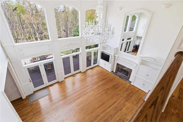 810 Chapel Hill Ct, Pine Twp, PA 15044