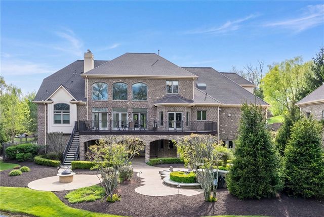 810 Chapel Hill Ct, Pine Twp, PA 15044