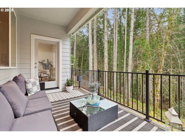 8549 Sw 176TH Ave, Beaverton, OR 97007