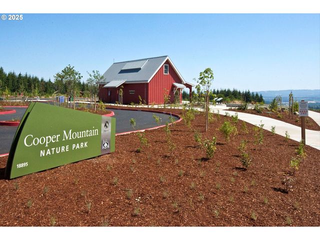 8549 Sw 176TH Ave, Beaverton, OR 97007