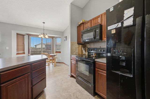 2102 E Lotus, Andover, KS 67002