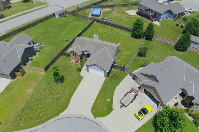 2102 E Lotus, Andover, KS 67002