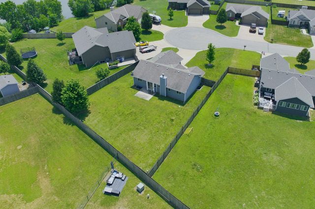 2102 E Lotus, Andover, KS 67002