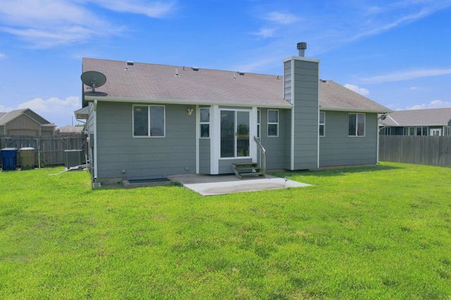 2102 E Lotus, Andover, KS 67002