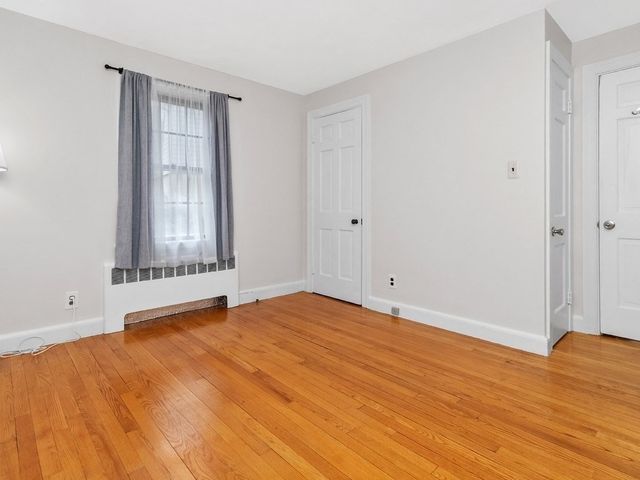 31 Oakledge Road, Waltham, MA 02452