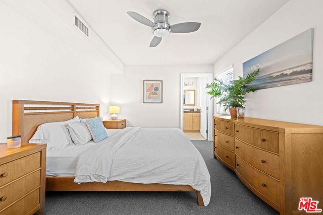 3000 Grand Canal, Venice, CA 90291